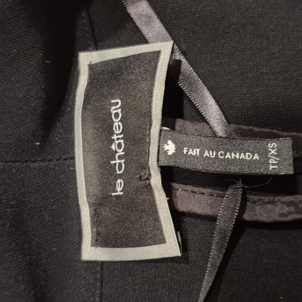 Women's Blazers - Picture 8 of 12